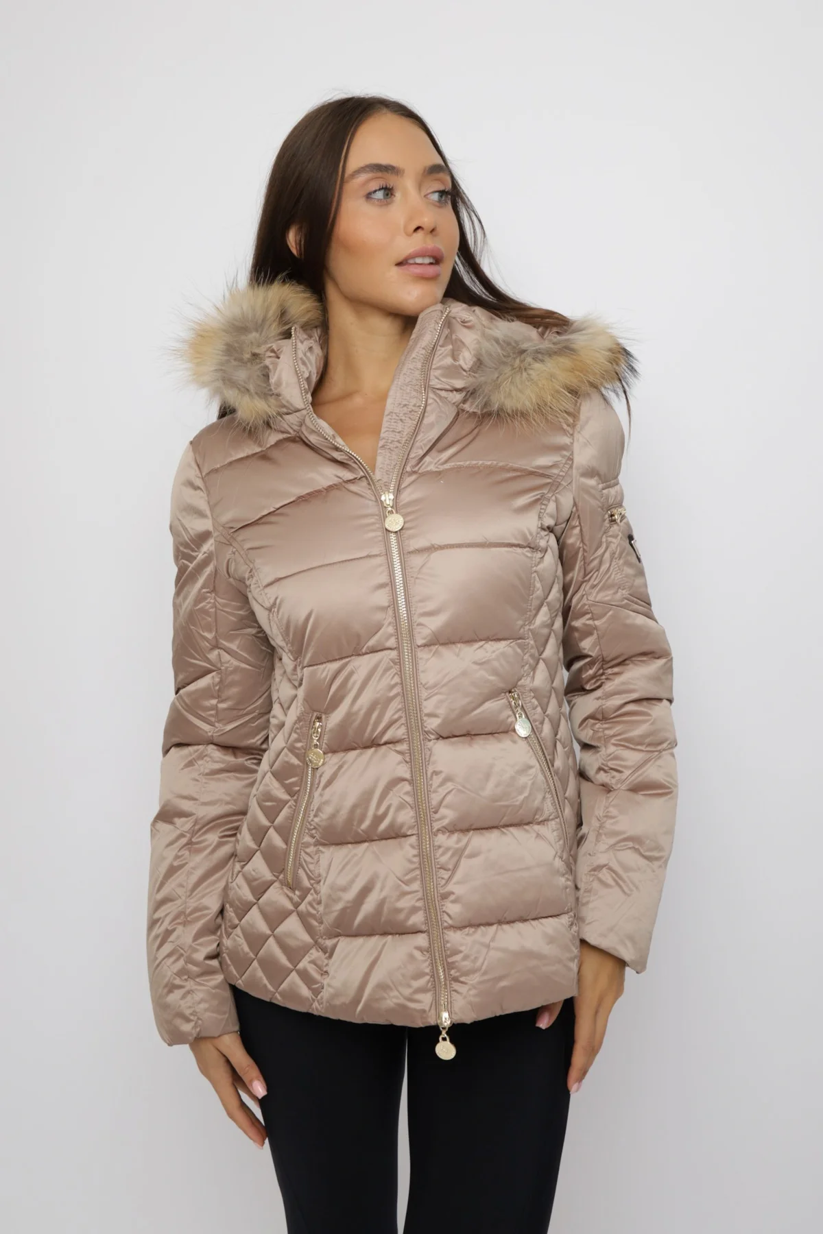 Дамско зимно яке с пухена качулка-капучино - Image 4