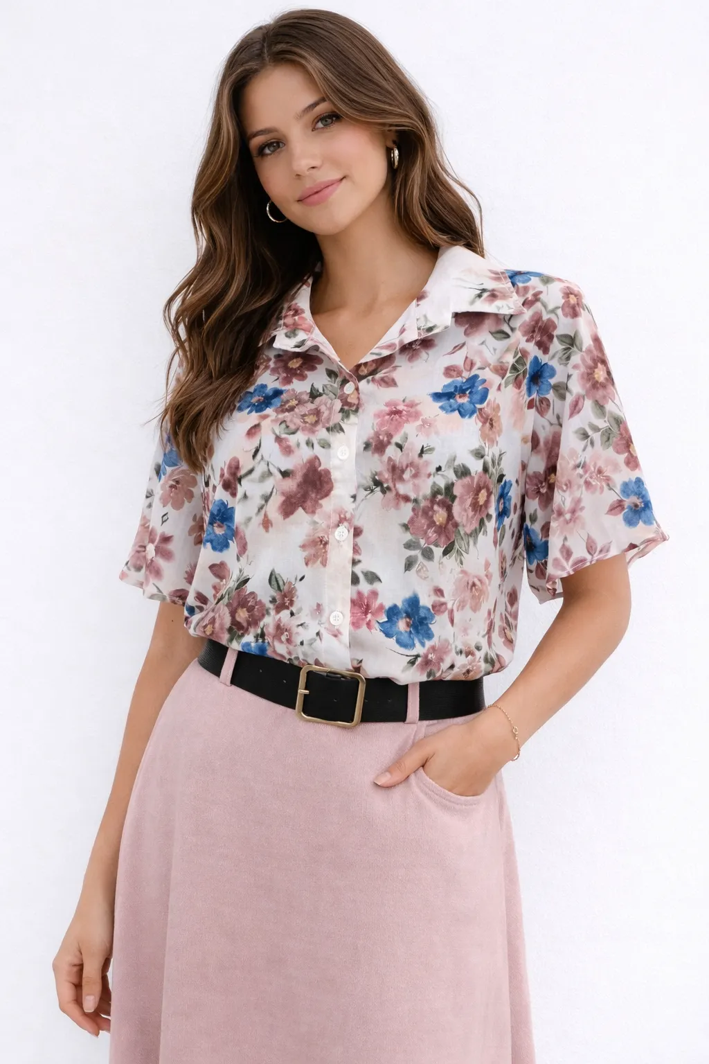 Елегантна риза с флорален принт и свободна кройка