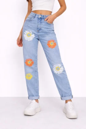 Дънки с бродерия Мom fit